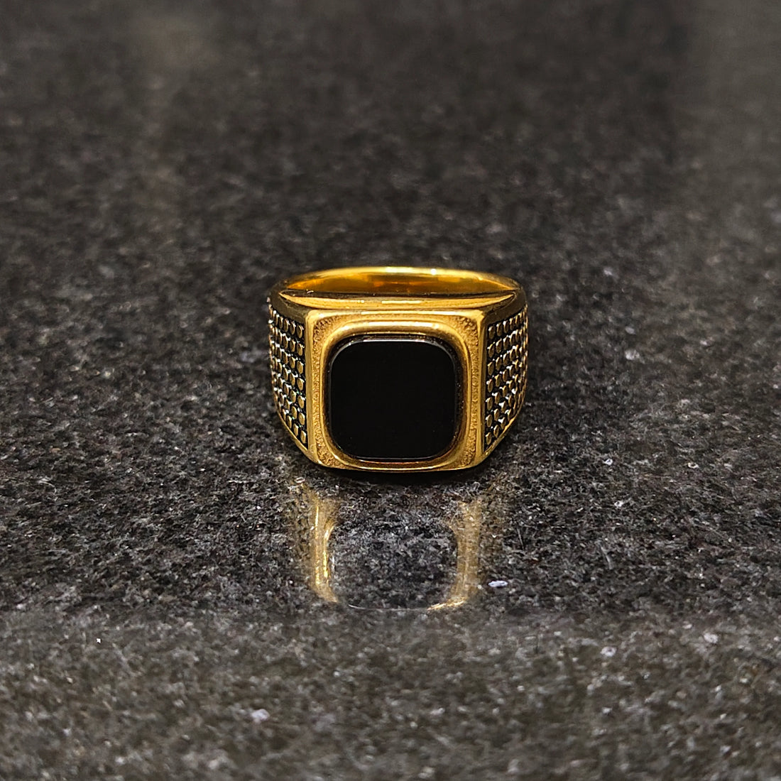 Retro Golden Ring