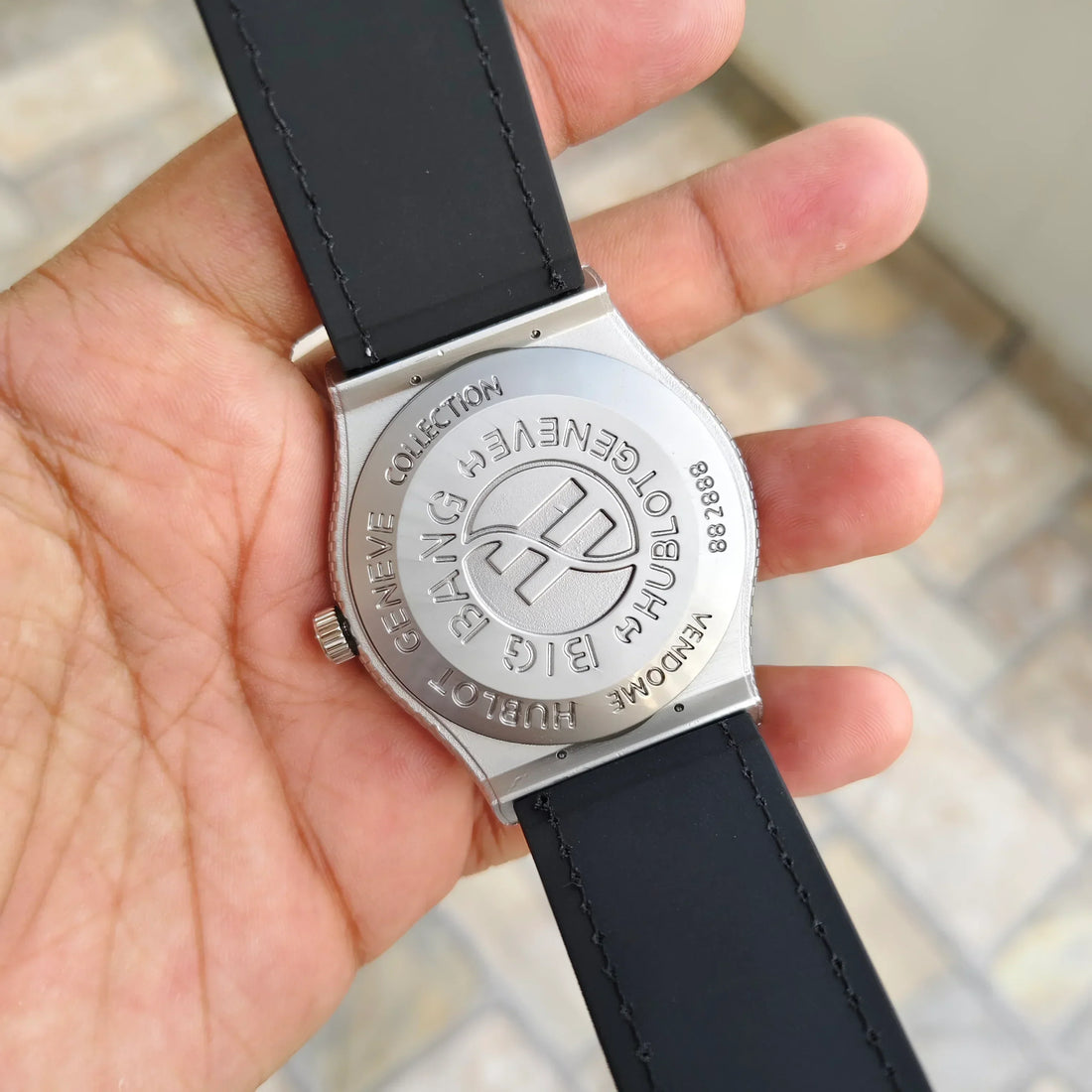 Lamha Hub Strap Watch for men in pakistan with white leather strap and silver mechanical dial